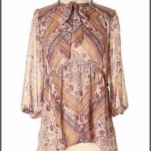 Know Rose Tie Neck Tunic Top